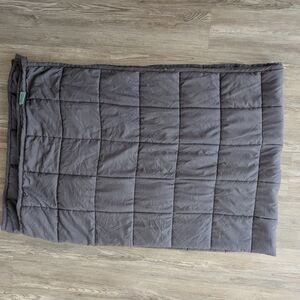Gray Quilted Blanket